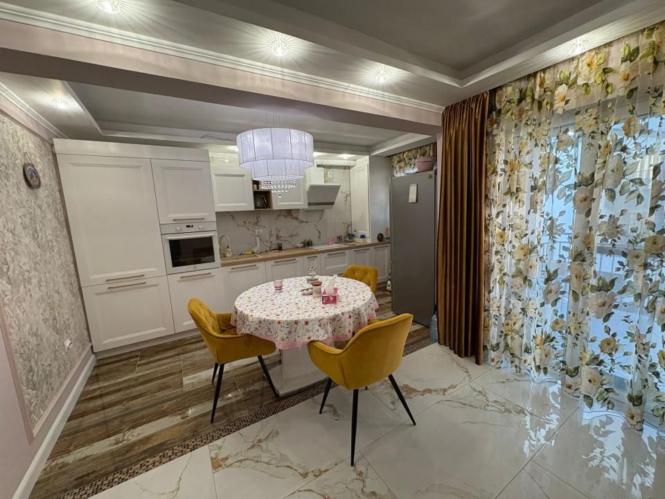 Apartament ultrafinisat, 3 camere, 72mp, zona Vivo, Floresti – fotografia 2 din 9