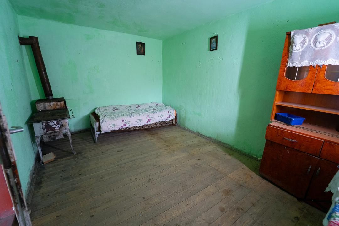 Casă în Tălmăcel – fotografia 11 din 16