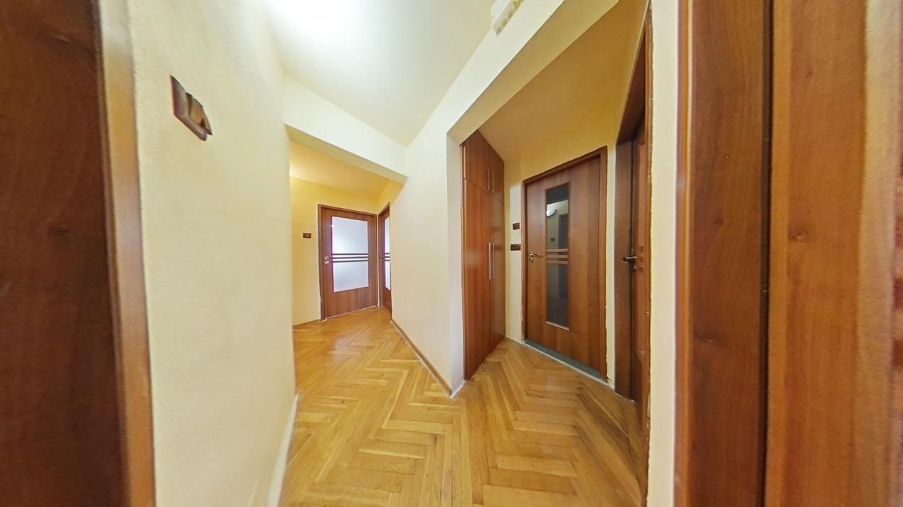 Apartament cu 4 camere de închiriat cu parcare inclusă – Alfa, Arad – fotografia 4 din 15