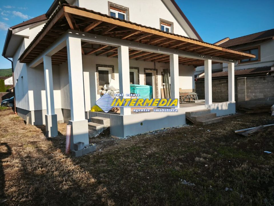 Casa Noua de vanzare Zona Alba-Micesti – fotografia 1 din 4