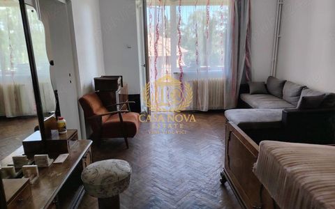 Apartament 3 camere decomandat, etaj 2 – Ion Ghica, lângă Parcul Central