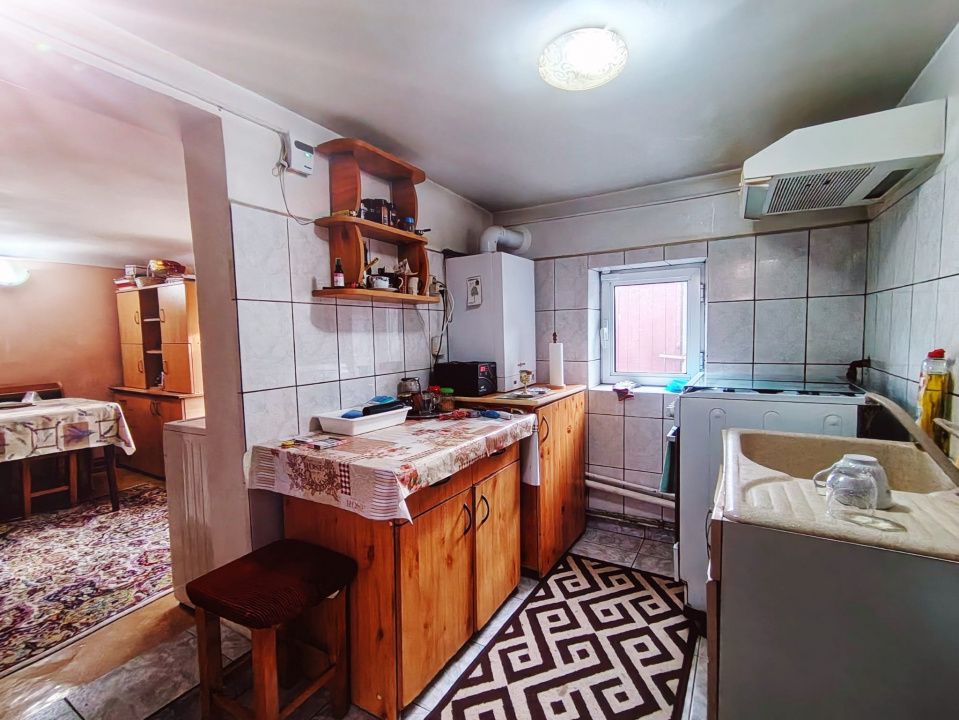CASĂ DE VÂNZARE – KM 5/ CONSTANȚA – 5 CAMERE – fotografia 9 din 21