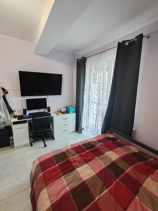 Apartament 3 camere Floresti Str Teilor bloc NOU – fotografia 3 din 8