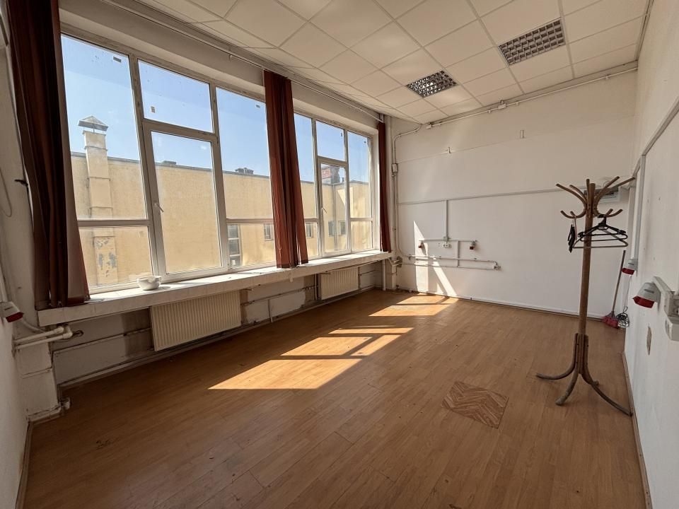 Spatii Birou intre 8 mp - 100 mp - Timpuri Noi - 850 m de Metrou – fotografia 1 din 24