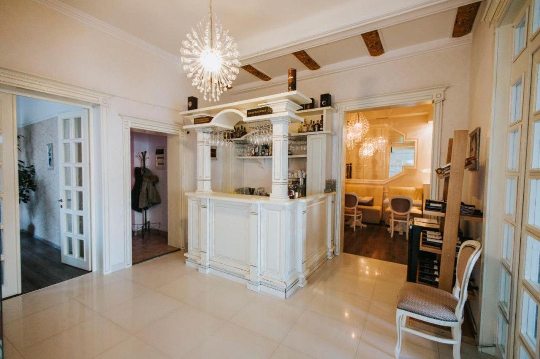 Vanzare Hotel Boutique SPA & Restaurant in zona Unirii – fotografia 3 din 12