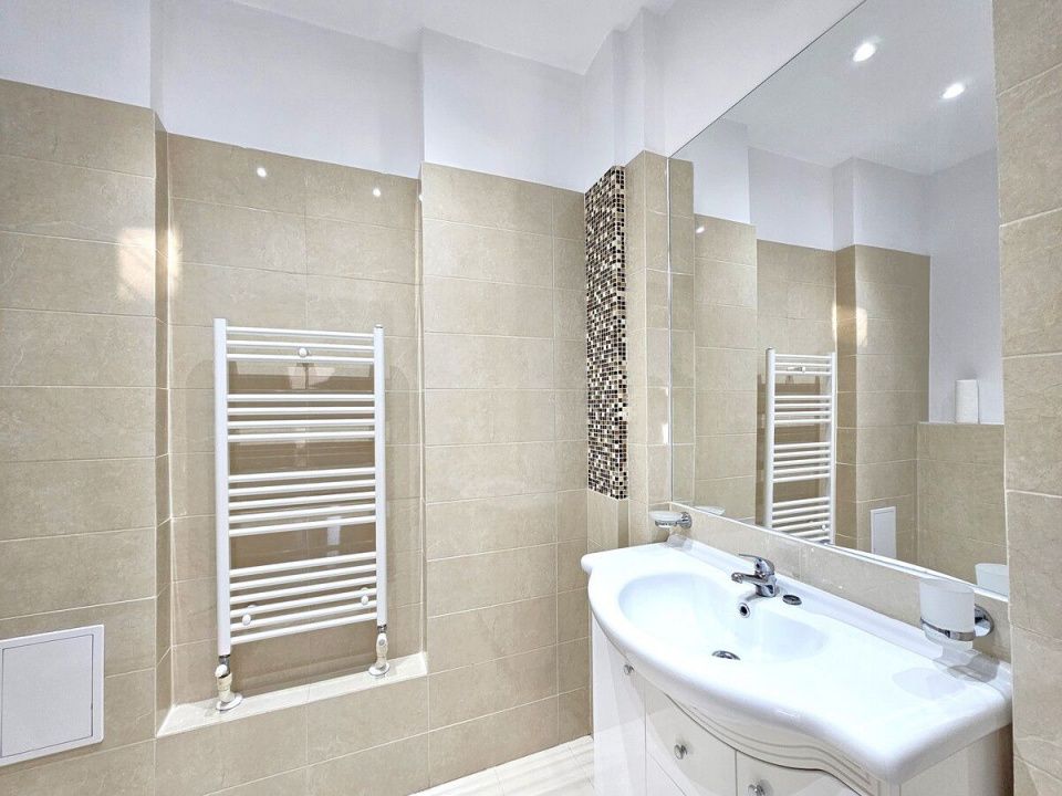 Baneasa Residential Park, 5 bedroom villa with courtyard, parking, garage – fotografia 20 din 34