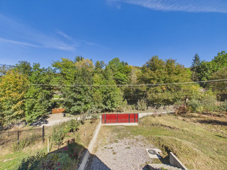 Cabana Valea Dobarlaului, 2 garaje, 4648mp teren – fotografia 14 din 33