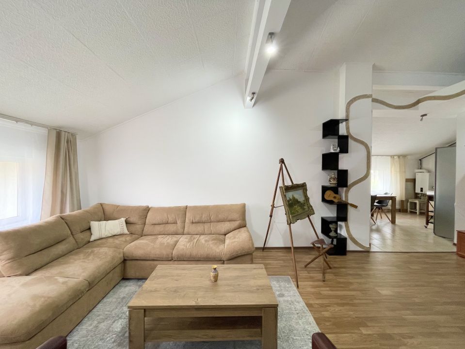 Apartament cu 2 camere de vanzare Zona Iris – fotografia 3 din 21