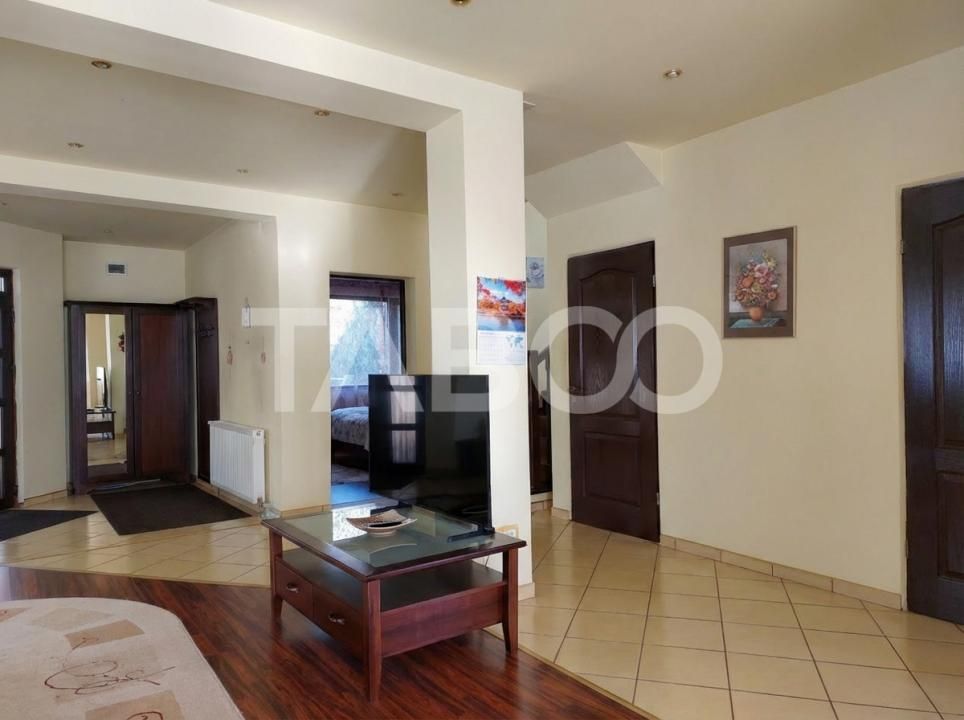 Casa 200 mpu 4 camere curte si gradina zona linistita Talmaciu – fotografia 5 din 27