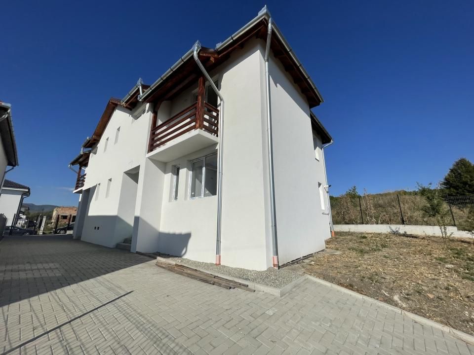 Casă duplex de vânzare Cisnădie, 115 mp, 4 dormitoare, la cheie – fotografia 9 din 9