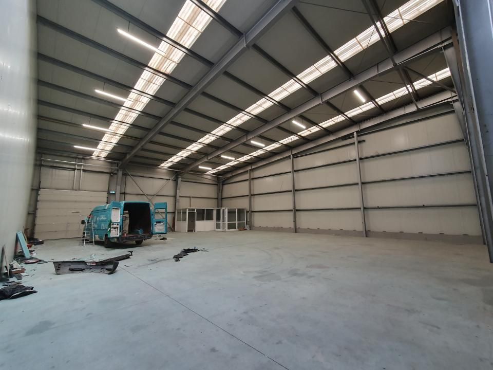 Hala industriala de inchiriat, 433 mp utili,  Zona Calea Sagului – fotografia 6 din 15