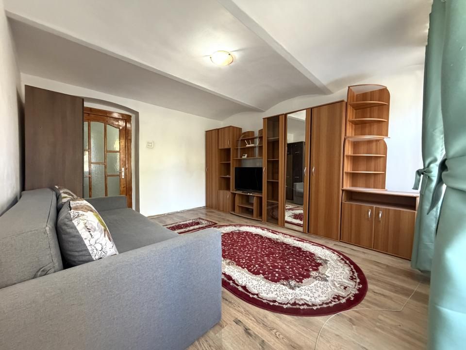 Apartament cu 1 camera, 33mp utili, demisol inalt-Zona Balcescu – fotografia 1 din 8