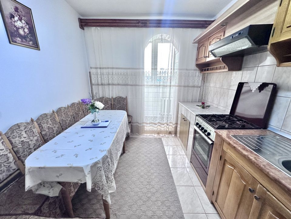 APARTAMENT 3 CAMERE I DECOMANDAT I 65 MP I MOBILAT CETATE BULEVARD – fotografia 2 din 17