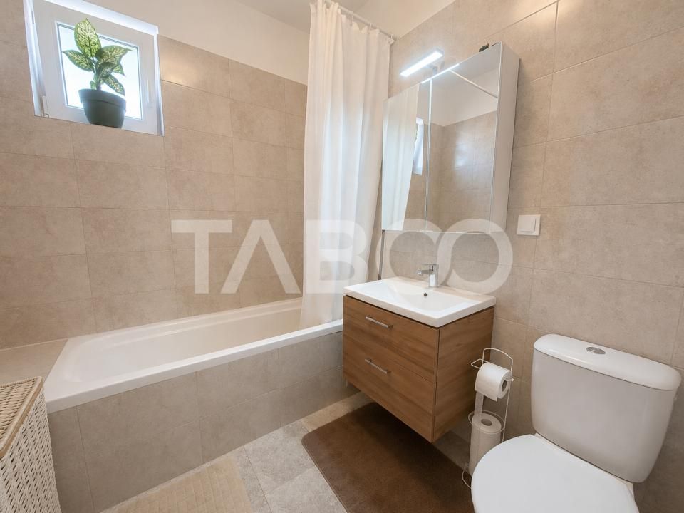 Apartament decomandat de vanzare 2 camere etaj 1 lift balcon bloc nou – fotografia 11 din 14