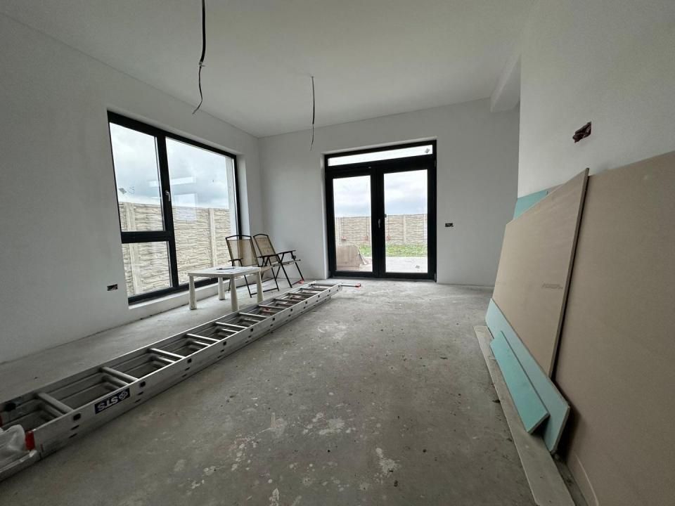 Duplex | Parter + Etaj | Toate utilitatile | Curte generoasa | – fotografia 3 din 16