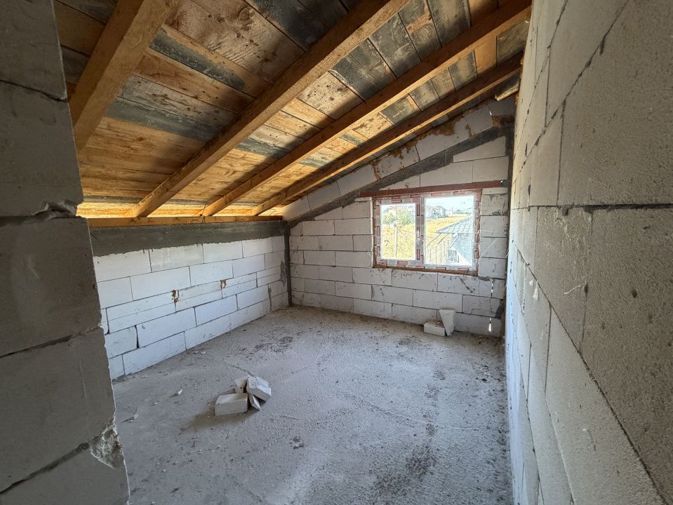 Casa P+M, 126mp utili, 437mp teren, sat Malu Mare – fotografia 11 din 14