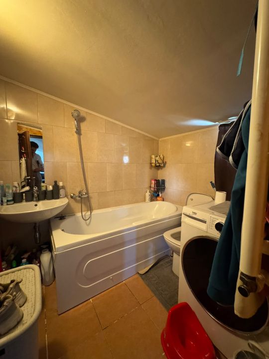 Casa spatioasa P+M | 7 camere | 150 mp utili | Curte amenajata | Rahova – fotografia 17 din 20