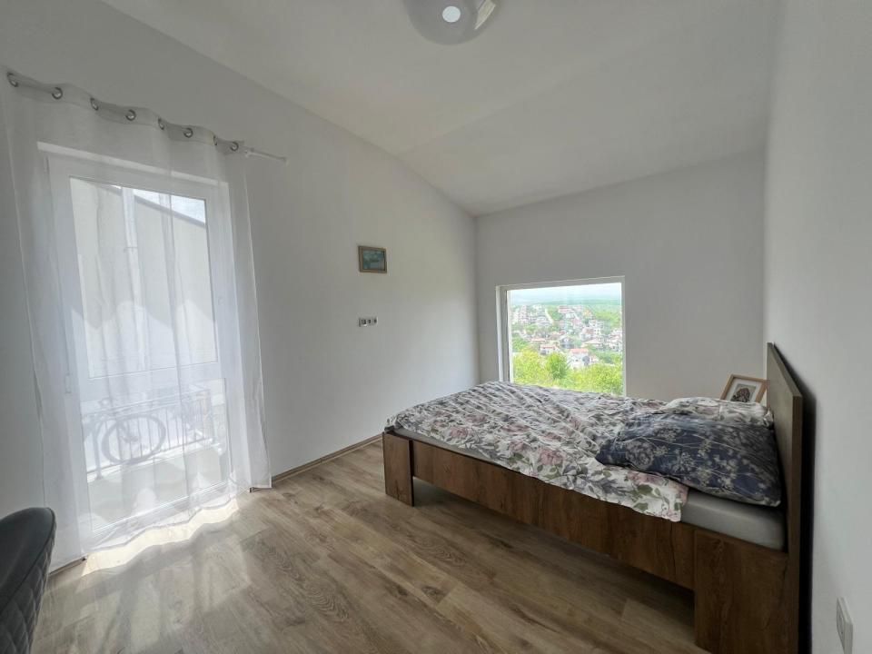 Casă Cuplată, 120 Mp cu View Deosebit- Dezmir – fotografia 4 din 12