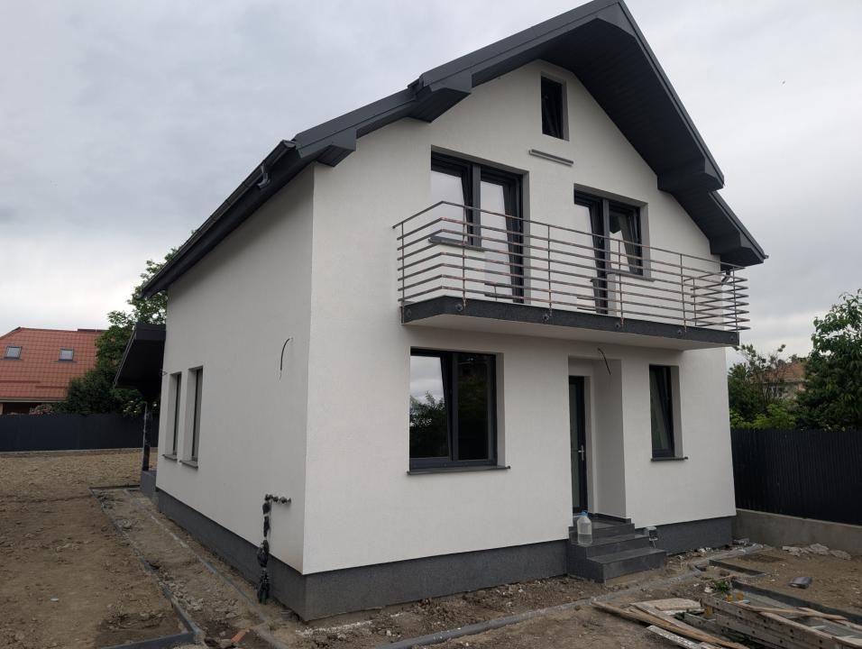 Vila toate utilitățile, încălzire pardoseală, Serbanesti – fotografia 15 din 17