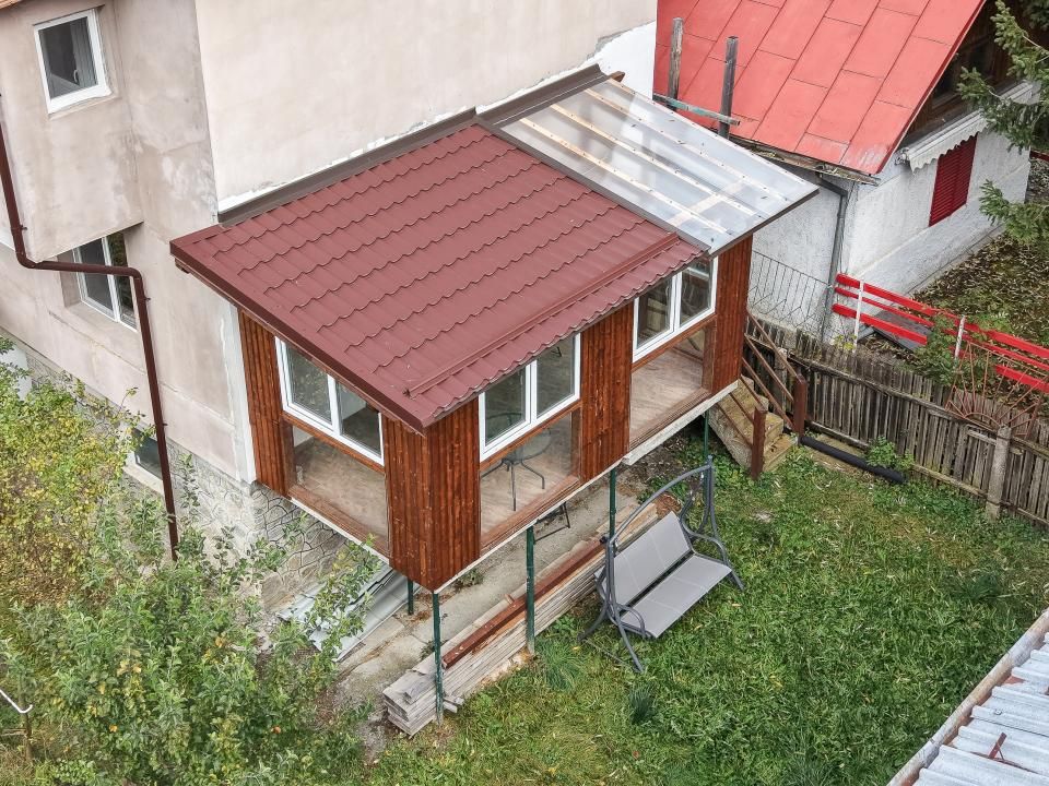 Vilă D+P+1+Pod în Azuga – Vedere Spectaculoasă spre Varful Cazacu – fotografia 25 din 61