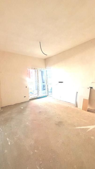 Apartament de 78mp utili(4 camere,2 băi, terasă)bloc nou,parter înalt – fotografia 4 din 5