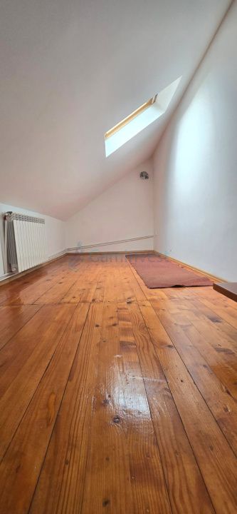Casa cu dublu front stradal,zona Ecaterina Teodoroiu,Oradea – fotografia 12 din 19