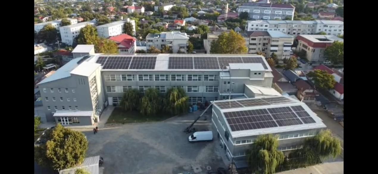 Platformă comercial–industrială cu venit activ || Macin - Tulcea – fotografia 1 din 26