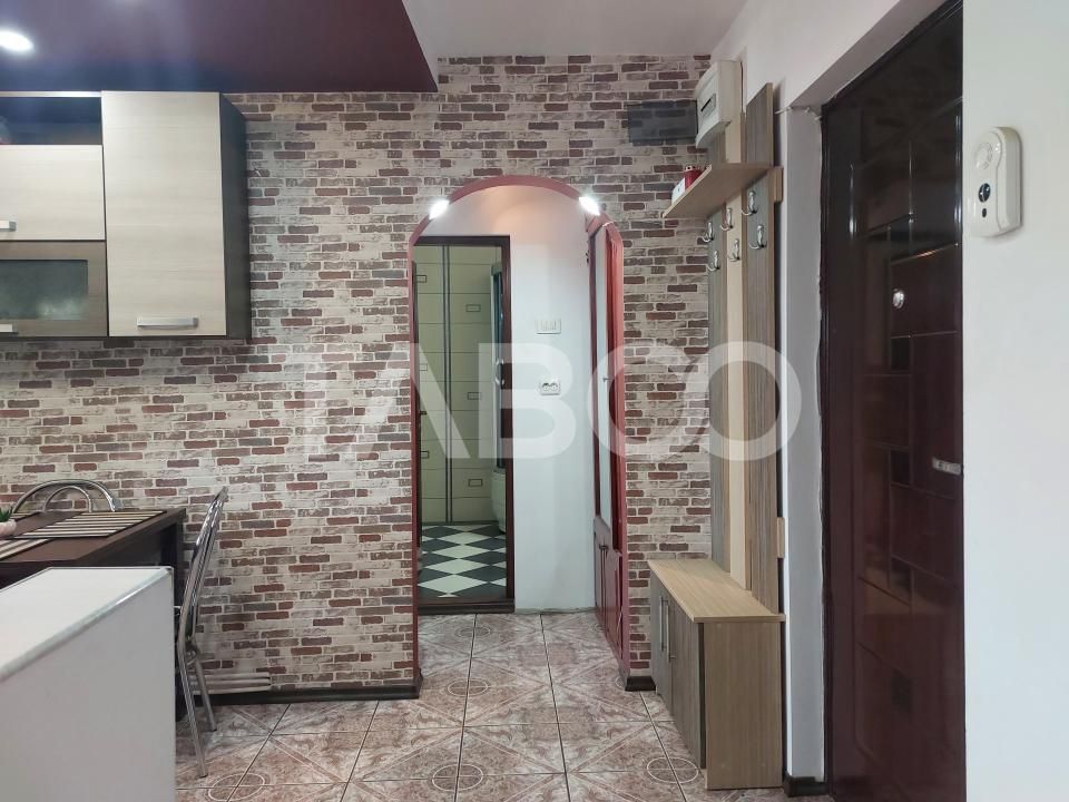 Apartament spatios 49 mp 2 camere decomandate 2 balcone Cisnadie – fotografia 9 din 15