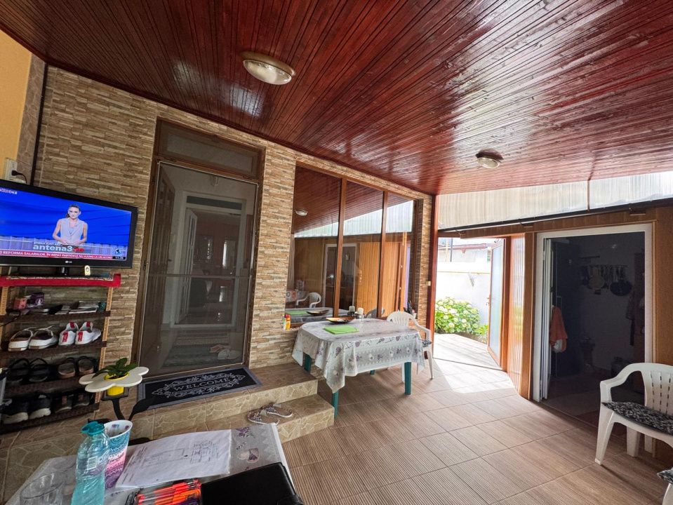Casă P+1+M de vânzare, 5 camere, foișor, bucătărie de vară, zona Mamaia Sat – fotografia 18 din 18