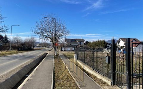 Teren-Intravilan-500mp-Utilitati-Certificat-Urbanism-Cristian