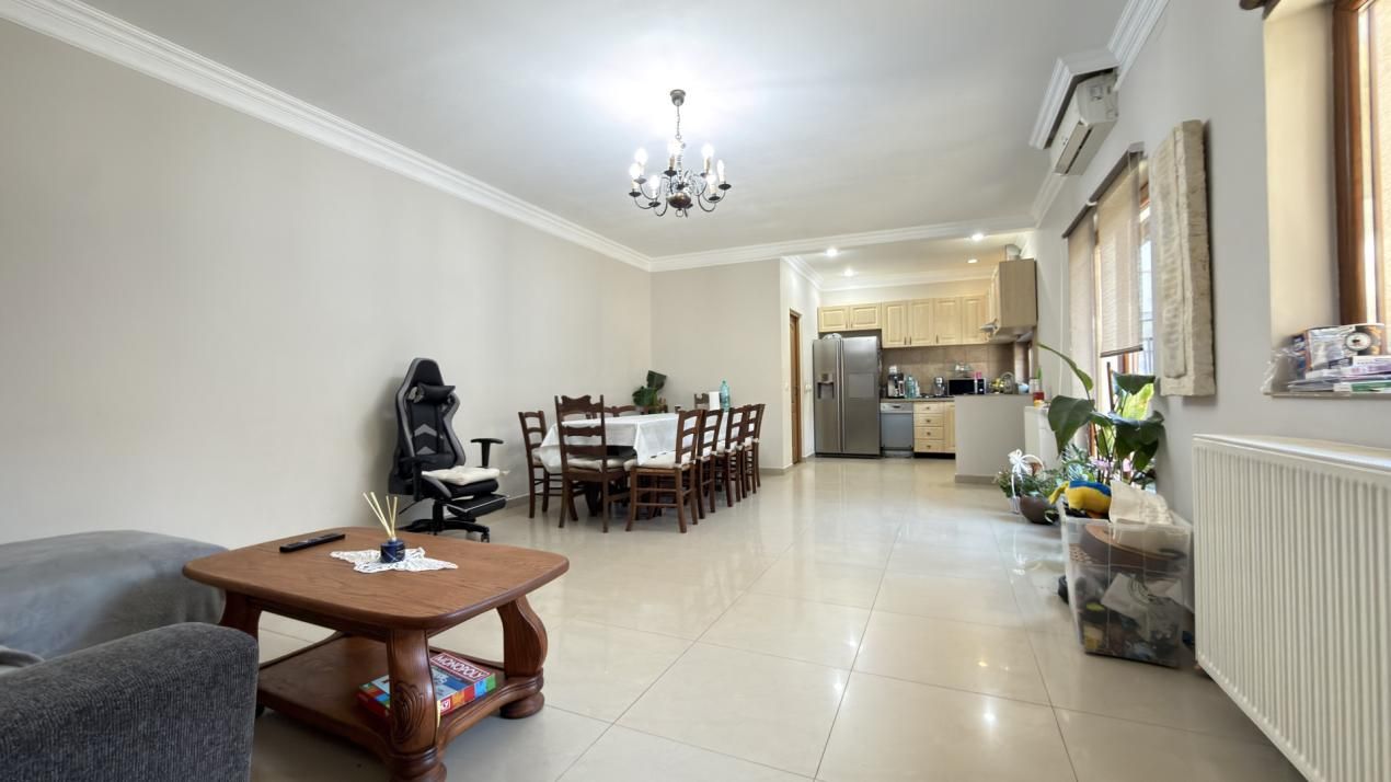 Casa individuala P+E+M cu 7 camere, garaj 140mp, 1084mp teren - Timisoara – fotografia 10 din 31