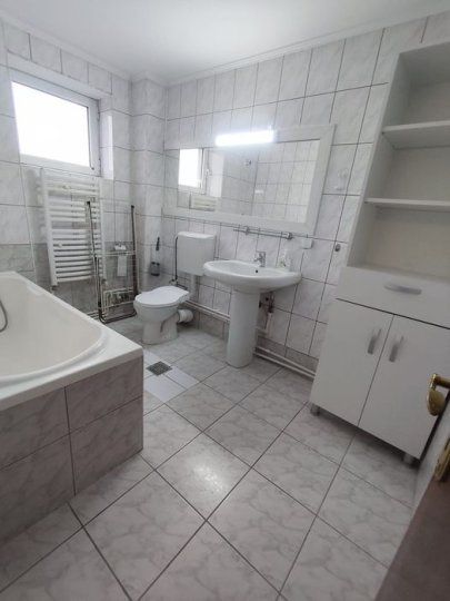 3 Camere de inchiriat | Rahova | Centrala | Terasa | Mobilat | – fotografia 7 din 8