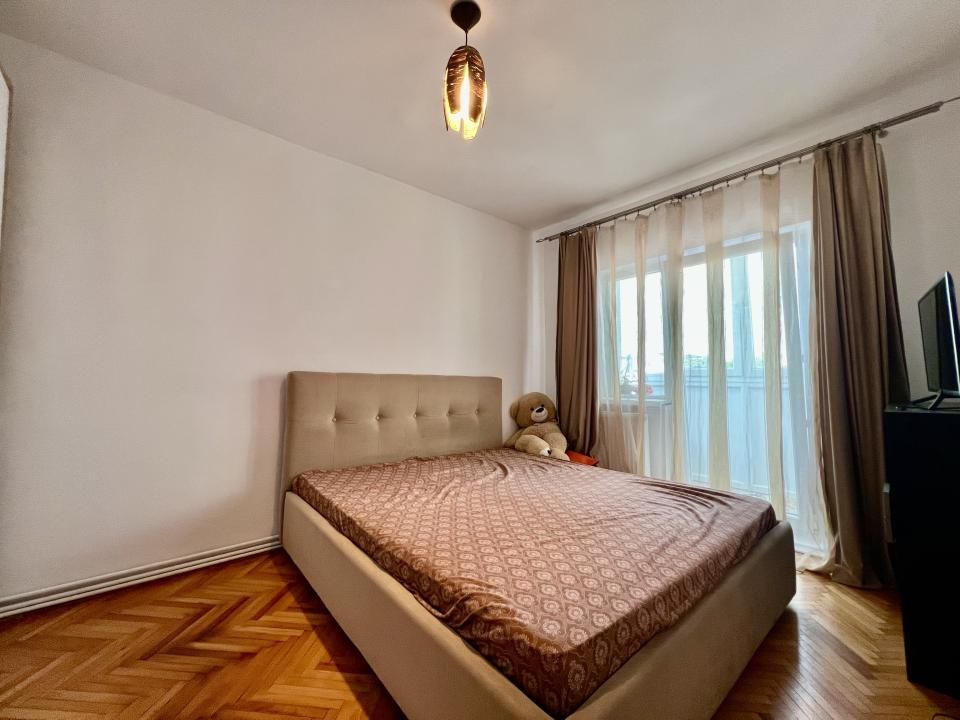 Apartament 3 camere, 64 mp utili, etaj 1 - zona Kiriac – fotografia 4 din 12