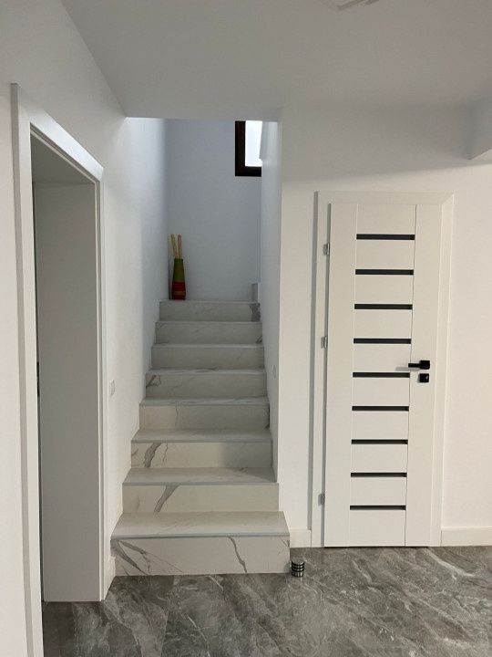 Casa individuală modernă zona Dezmir – fotografia 3 din 8