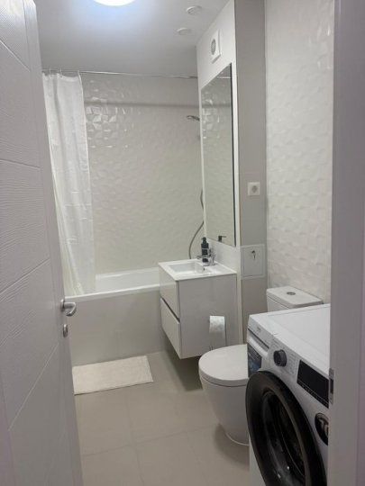 Garsoniera de inchiriat | Hils Replubica | Metrou | Centrala | Parcare – fotografia 8 din 8