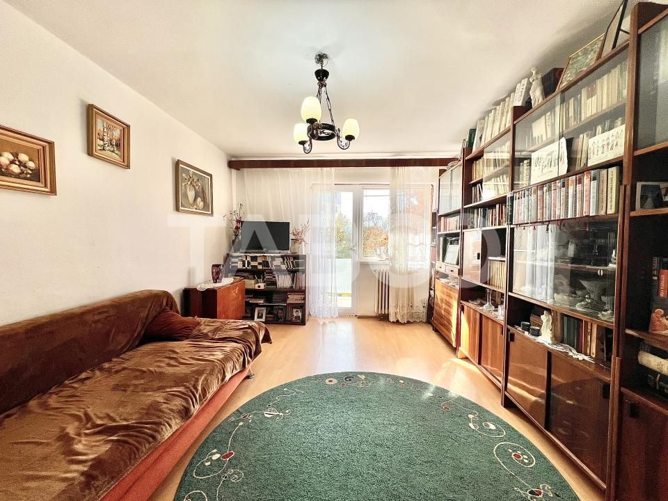 Apartament cu 3 camere de vanzare in Manastur izolat 2 balcoane boxa – fotografia 1 din 17