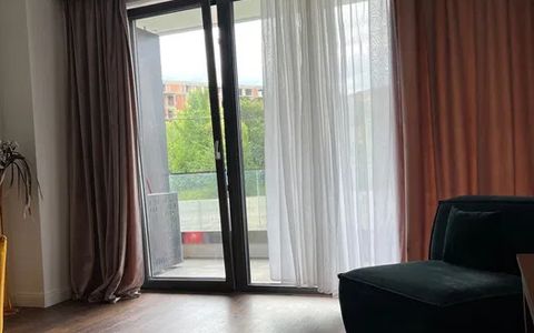 Apartament semidecomandat, 2 camere, Frunzisului