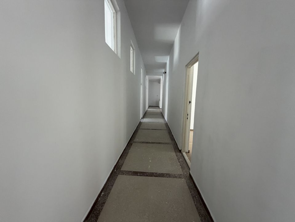 Camera Birou de Inchiriat cu acces si Parcari CENTRU UltraCentral Alba Iulia – fotografia 19 din 24