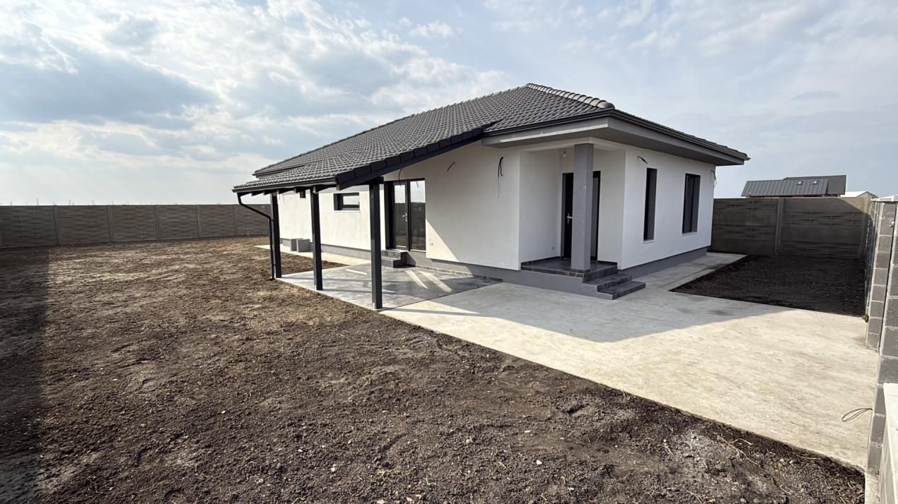 Casa individuala, 4 camere, 105 utili, 580 teren- Sanmihaiu Roman 0% – fotografia 10 din 27