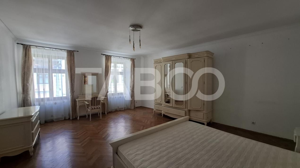 Apartament 2 camere de vanzare 70 mp in Centrul Istoric al Sibiului – fotografia 1 din 10