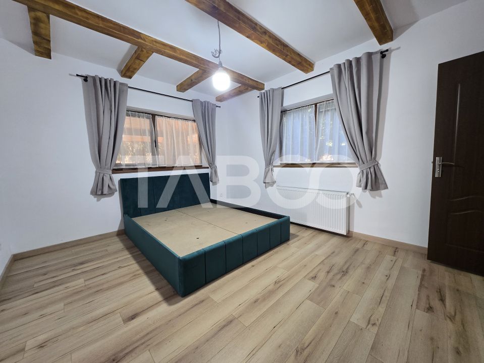 Casa de vacanta noua de vanzare 278mp curte 855mp Valea Avrigului – fotografia 9 din 22