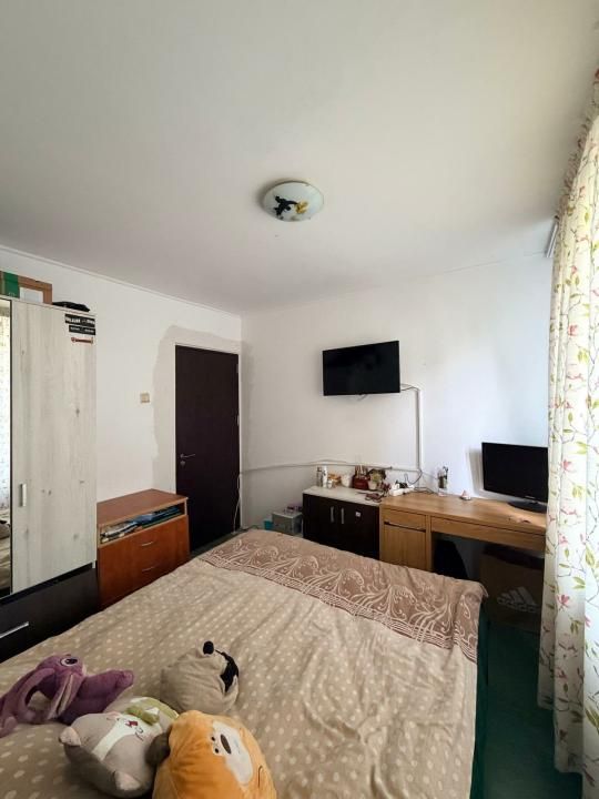 3 Camere de vanzare | Titan | Metrou | Boxa  | Zona verde | P+4 – fotografia 1 din 10