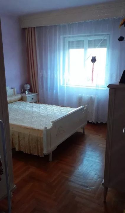 APARTAMENT 2 CAMERE I DECOMANDAT I ETAJ 3 I 52 MP I PARTIAL MOBILAT I – fotografia 2 din 5