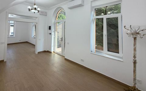 FIRST RENT | Villa - 5 Rooms  | Victoriei - Titulescu