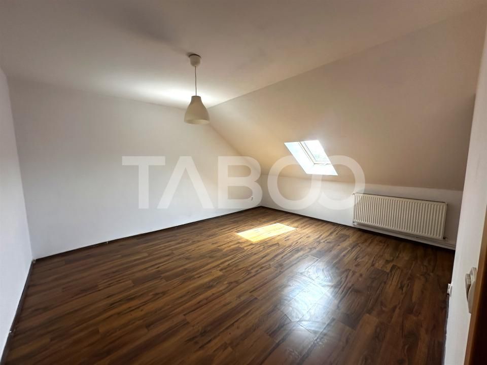 Apartament de vanzare 50 mpu 2 camere in Sibiu zona Strand – fotografia 2 din 7