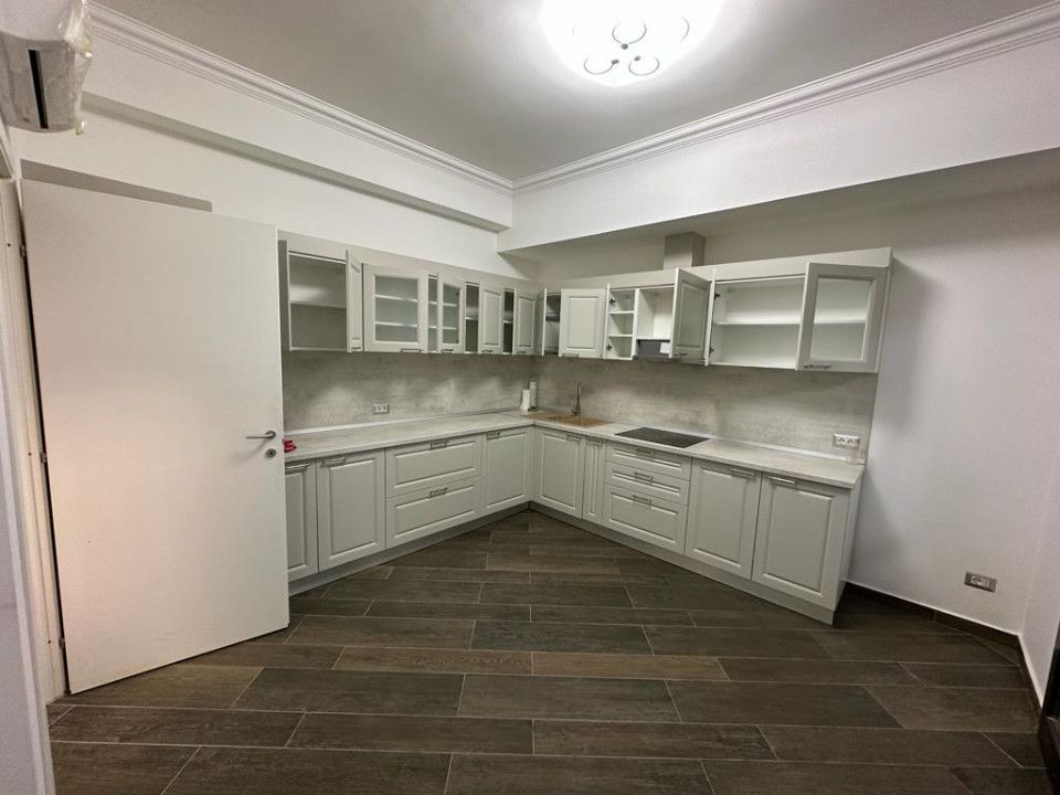 Casă Faleza Nord de Vânzare | Complex Privat Reyna | Renovată – fotografia 12 din 43