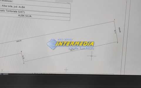Teren intravilan 6500 mp, deschidere 30 m, PUZ P+2+1+(1), toate utilitățile