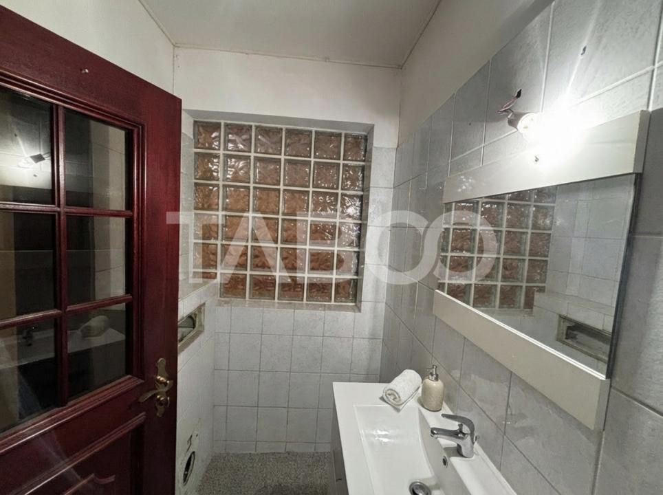 Apartament de vanzare cu 4 camere 110 mp Orasul de Jos Sibiu – fotografia 8 din 12