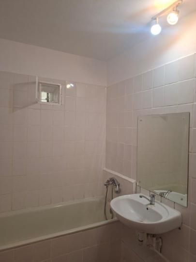 2 Camere de vanzare | Mosilor | Metrou | Bloc Reabilitat | Necesita Renovare – fotografia 6 din 15
