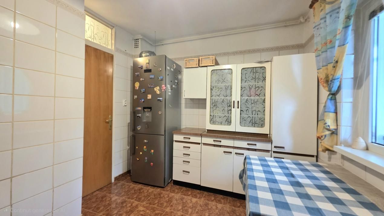 Gorjului - Scoala Ion Dumitriu- Et.2, Decomandat cu Centrala – fotografia 16 din 20